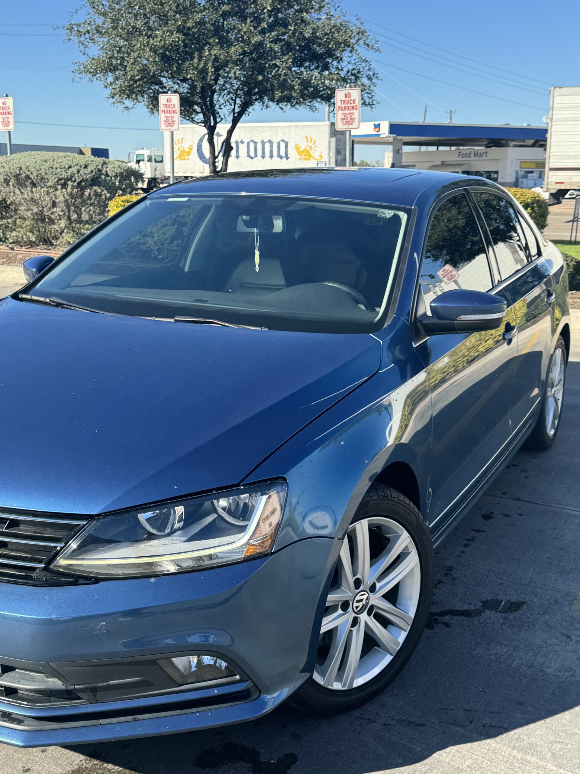 2017 Volkswagen Jetta 1.8 TSI - Image 3